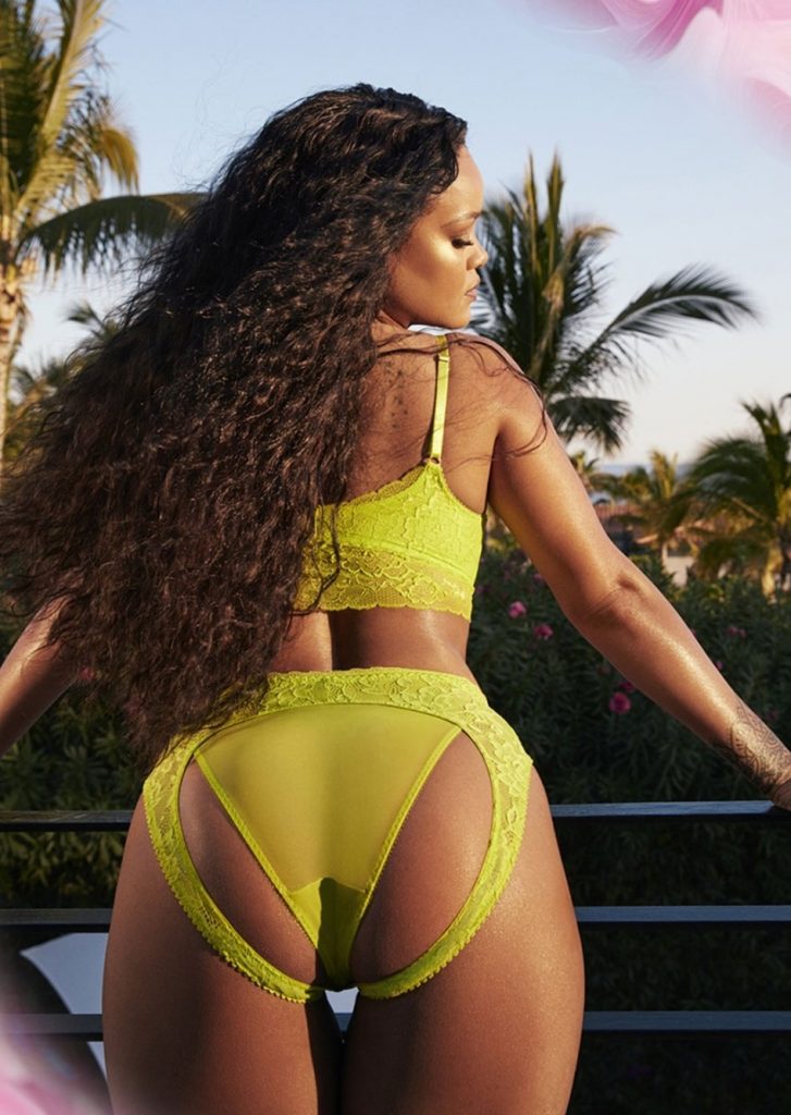 Rihanna ass