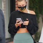 Hailey Baldwin Bieber Cameltoe Pussy Print