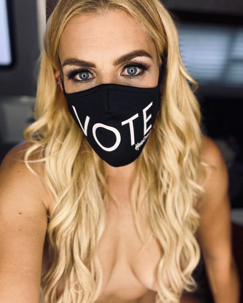 Busy Phillips Topless Vote