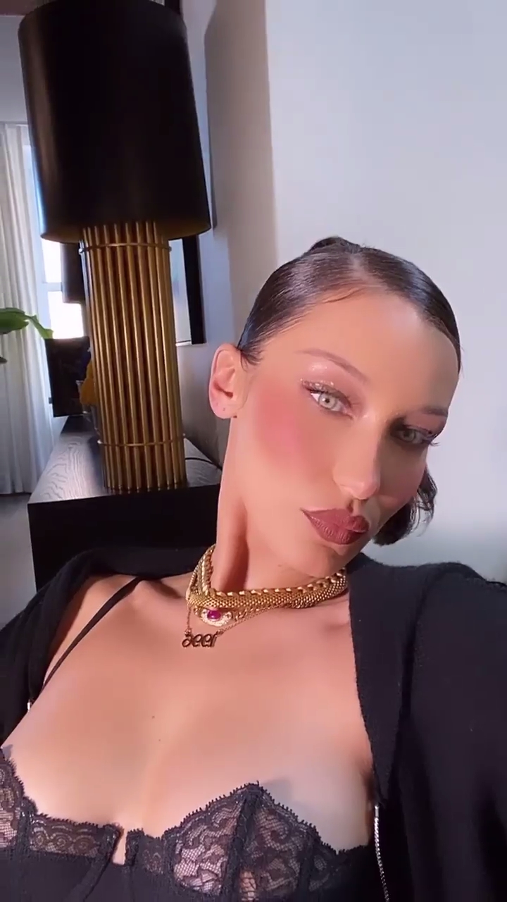 Bella Hadid Bra 