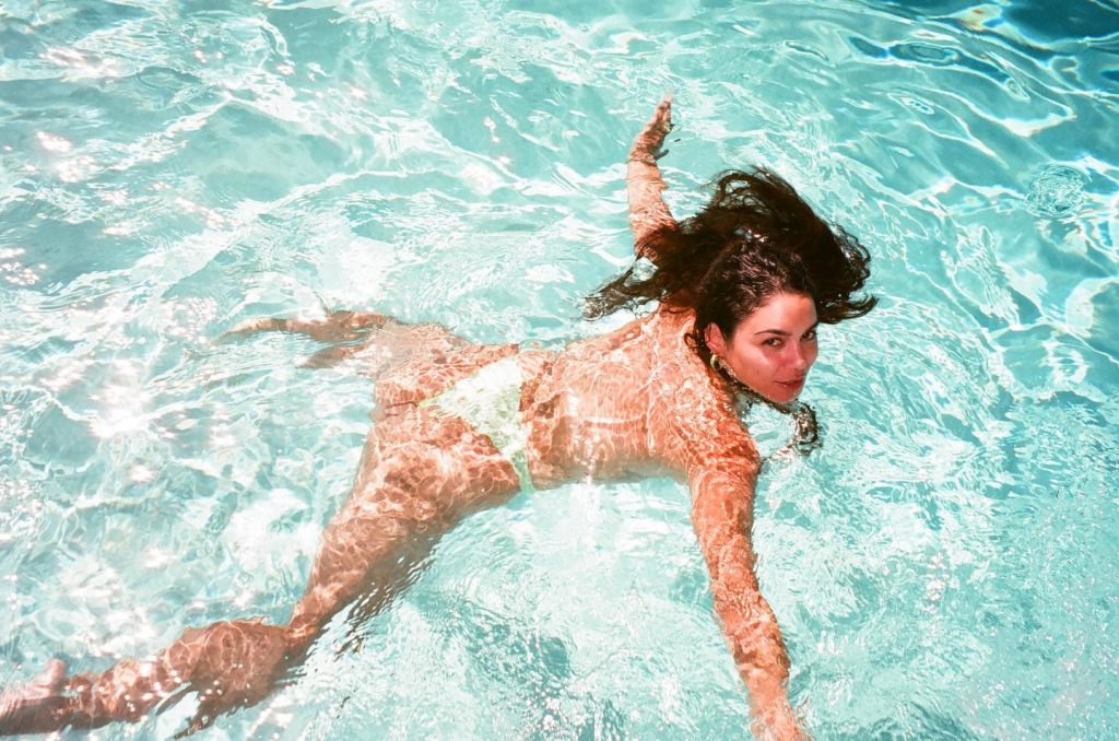 Vanessa Hudgens Pool Topless