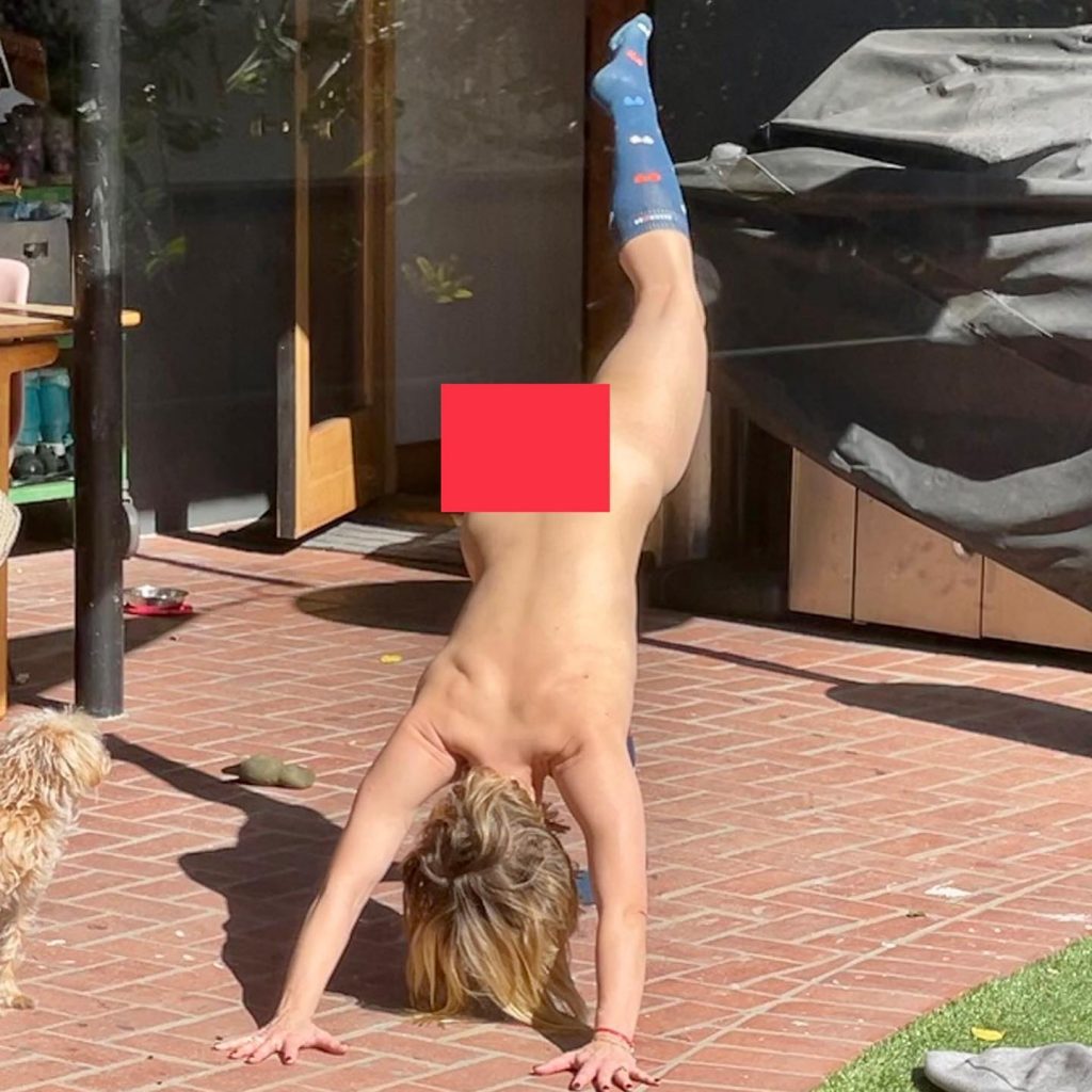 Kristen Bell Nude Yoga 