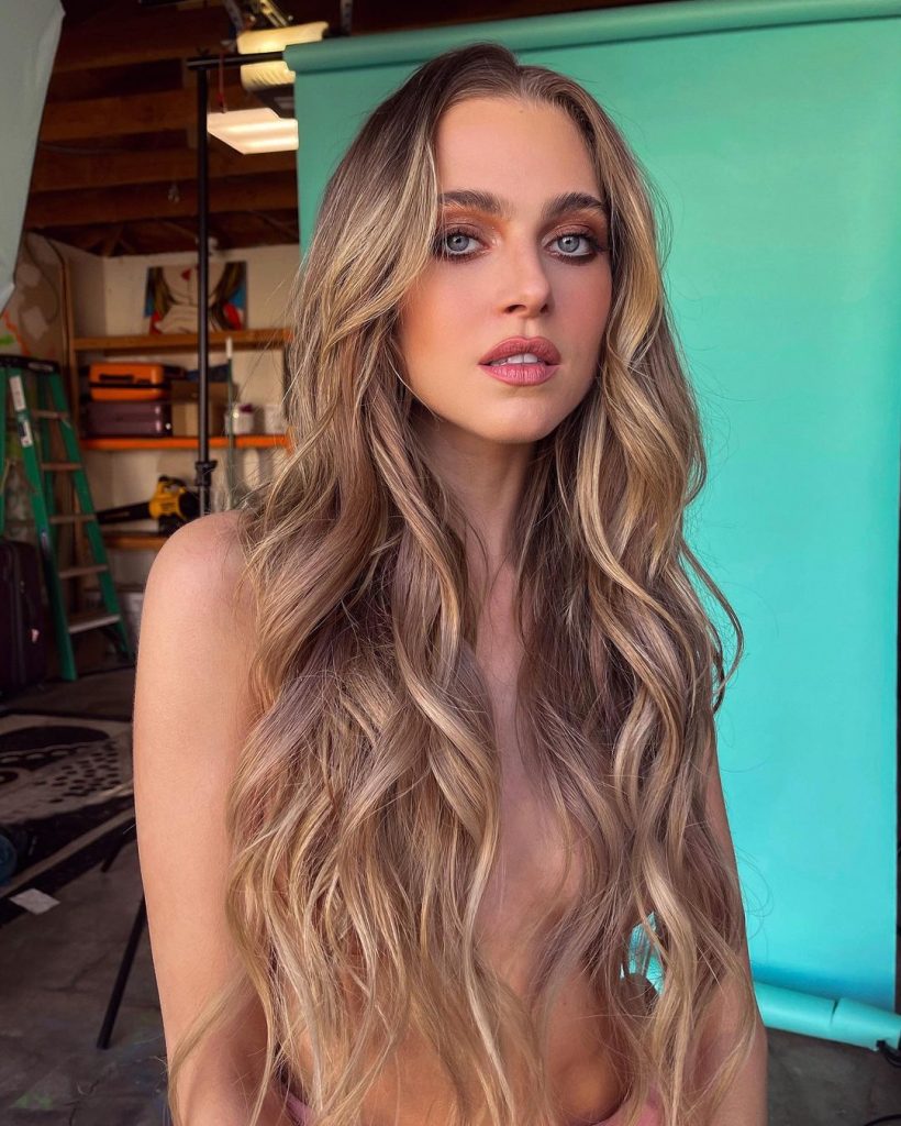 Anne Winters Topless of the Day