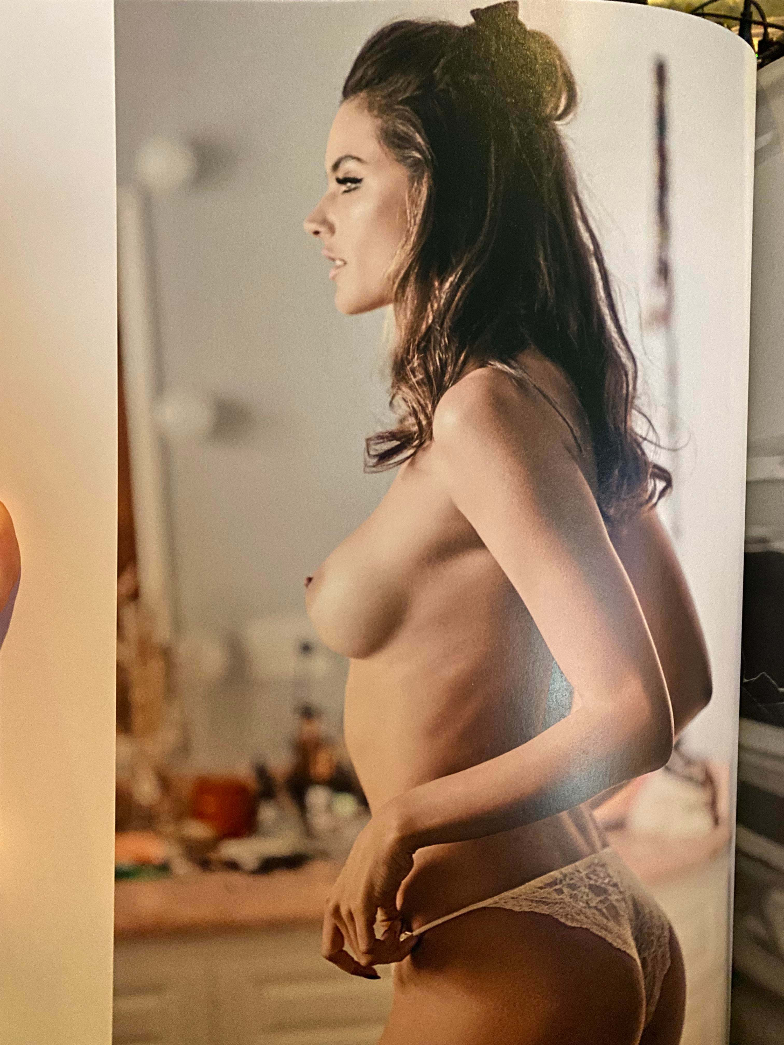 Alessandra Ambrosio Topless 3 