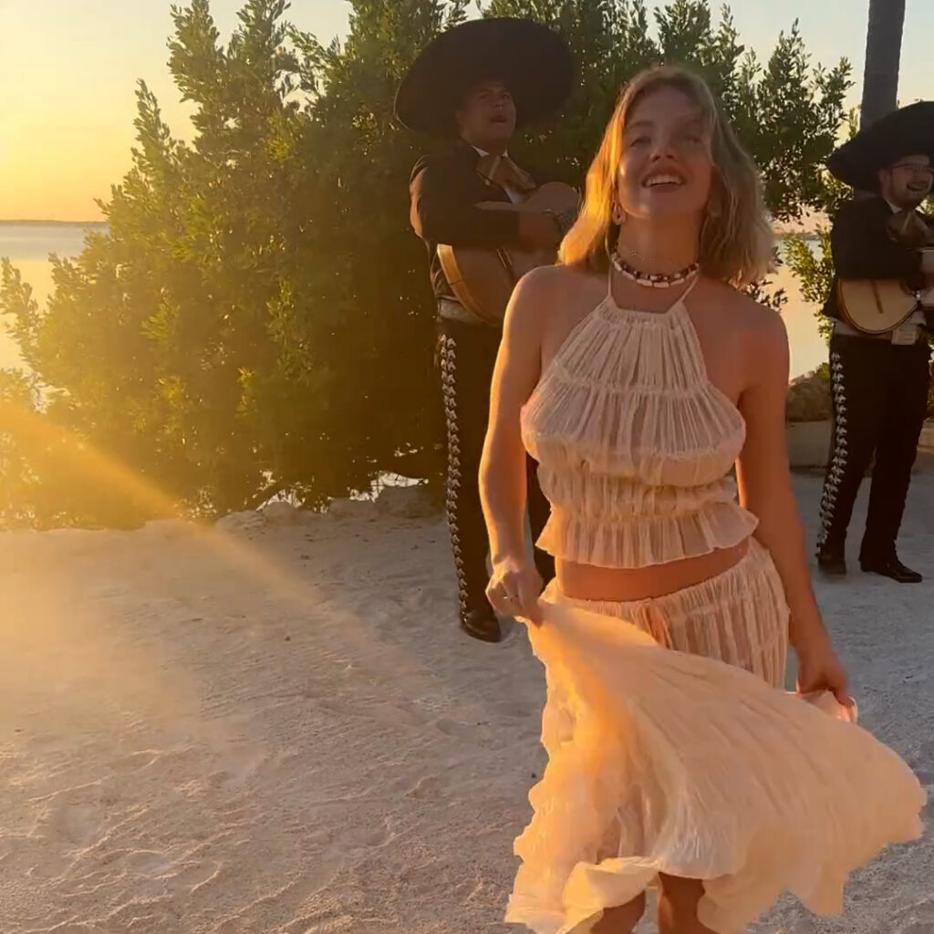 Sydney Sweeney’s Titty Dance for the Mariachi Band of the Day