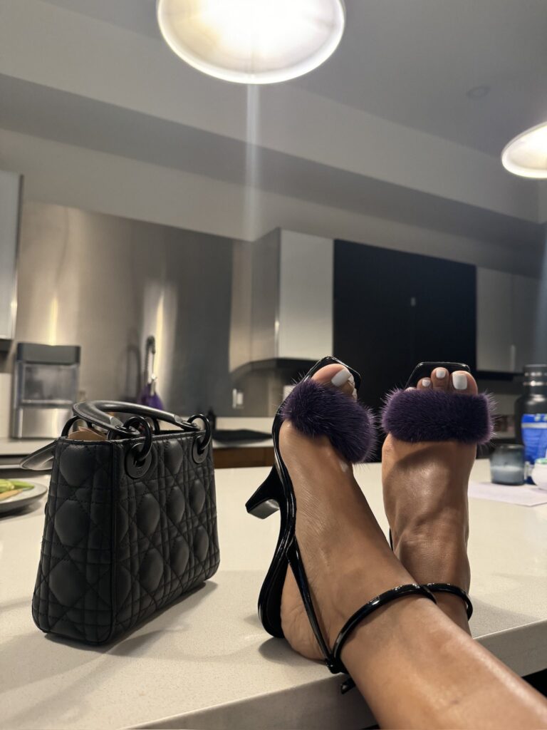 Karreuche Tran’s Feet Fetish Content of the Day