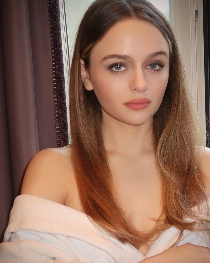 Joey King Plays the Next Gen Z Hot Chick of the Day